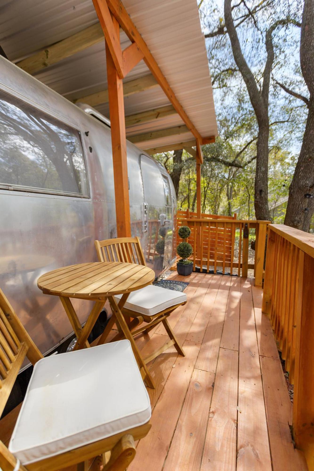 Serene Life Retreat Chipley Bagian luar foto