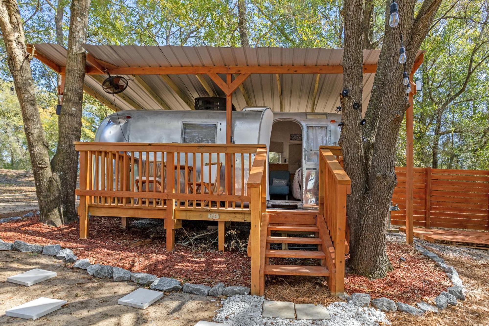 Serene Life Retreat Chipley Bagian luar foto
