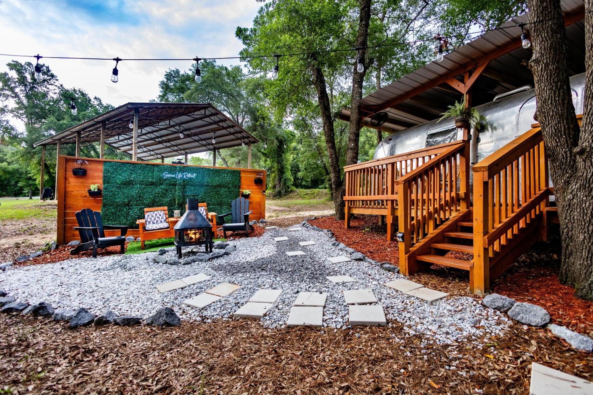 Serene Life Retreat Chipley Bagian luar foto